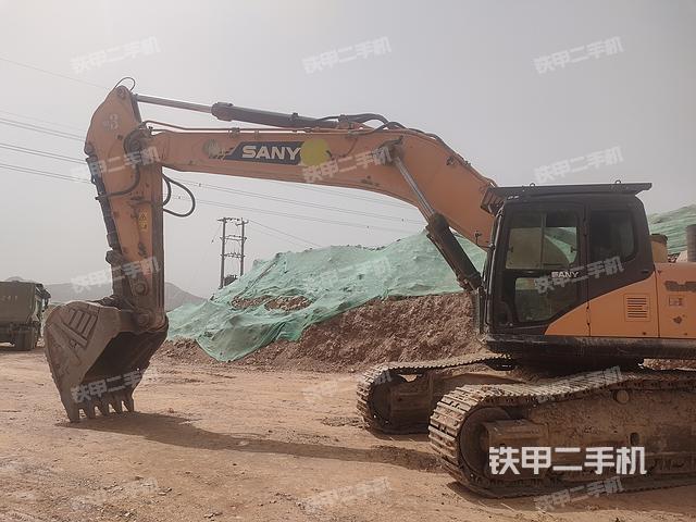 驾驶室顶部（整机外观）