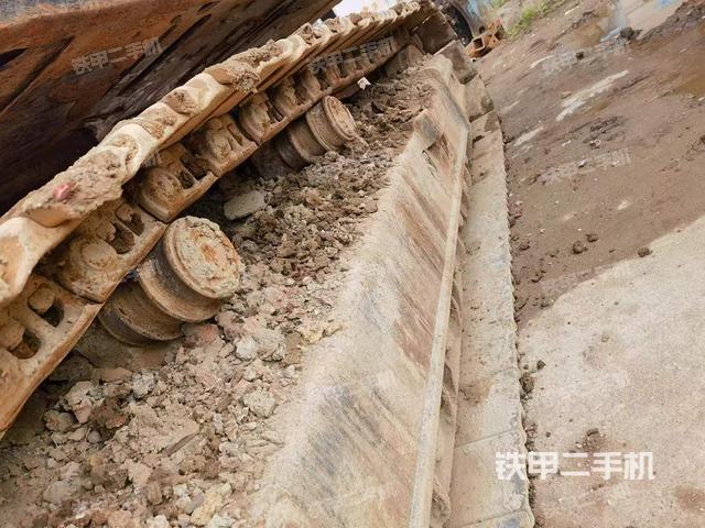 单侧履带整体（整机外观）