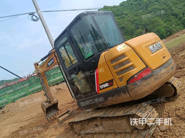 右后45(整機(jī)外觀) 右后45(整機(jī)外觀)