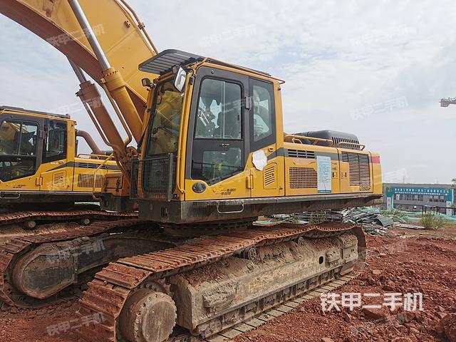 单侧履带整体（整机外观）