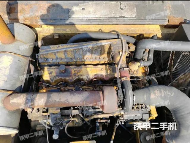 发动机整体俯视（整机外观）