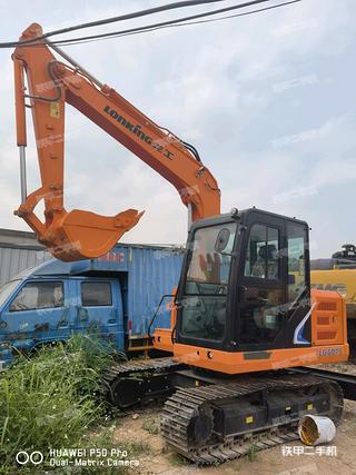 深圳龙工LG6075挖掘机实拍图片