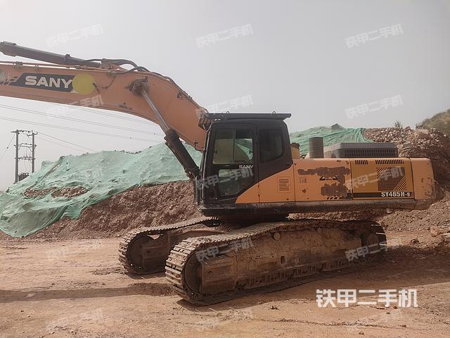 驾驶室整体（整机外观）