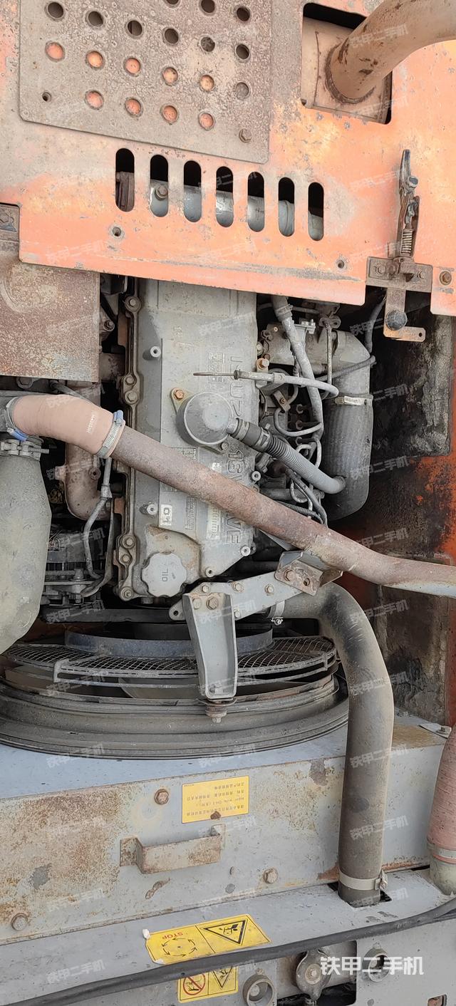 发动机整体俯视（整机外观）