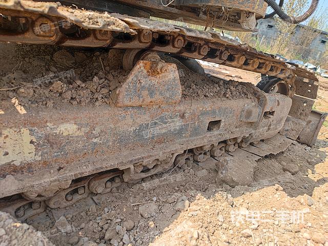 单侧履带整体（整机外观）