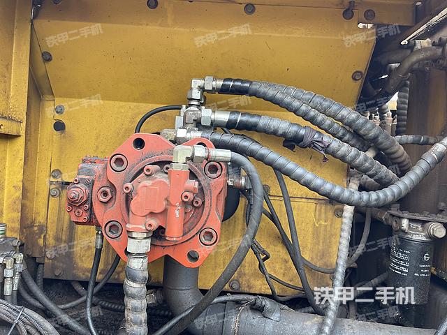 整机右侧（设备外观及核心部件）