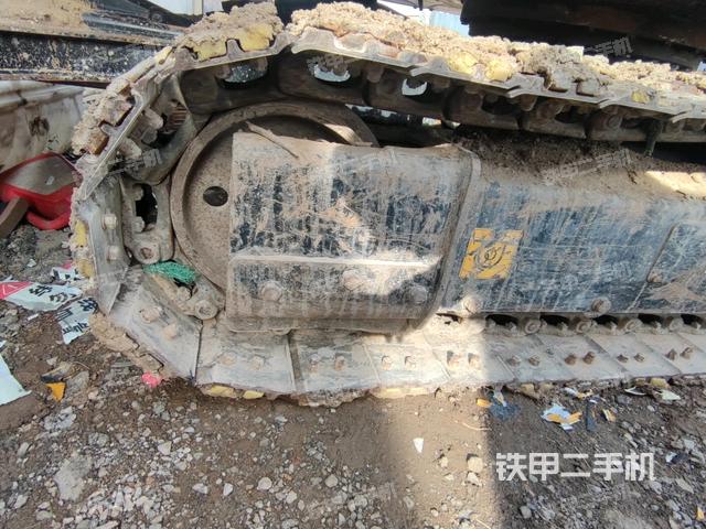 右側履帶整體?（行走機構）