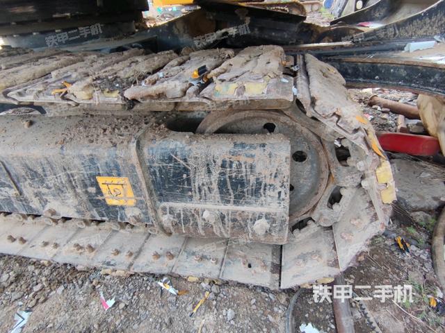 左側履帶整體?（行走機構）