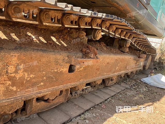 单侧履带整体（整机外观）