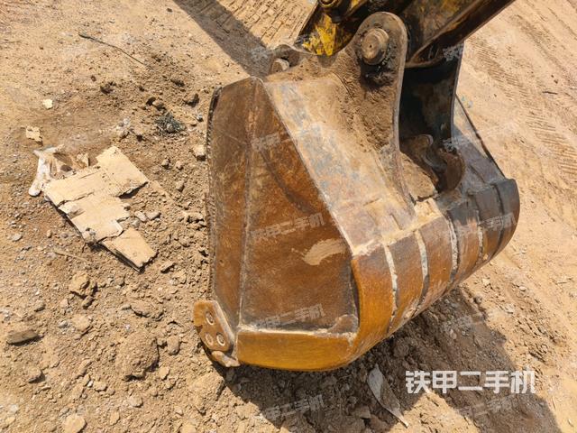 鏟斗右后整體（工作和回轉裝置）