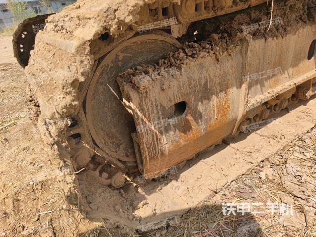 右側(cè)行走馬達(dá)蓋板(行走機(jī)構(gòu)) 右側(cè)行走馬達(dá)蓋板(行走機(jī)構(gòu))