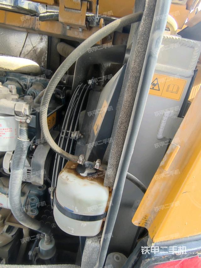 水箱+風扇特寫（上車部件）