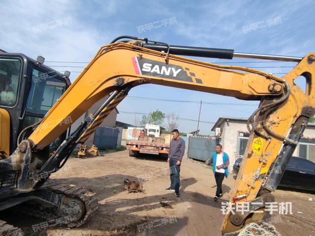 小臂整體右前（工作和回轉裝置）