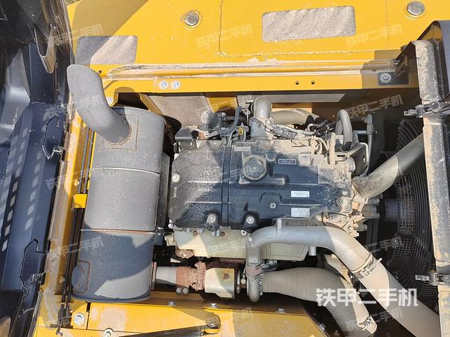 发动机整体俯视（整机外观）