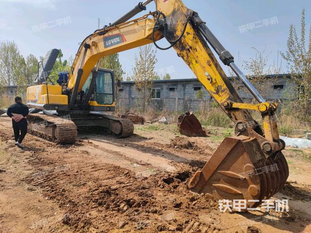 右前45(整機(jī)外觀) 右前45(整機(jī)外觀)