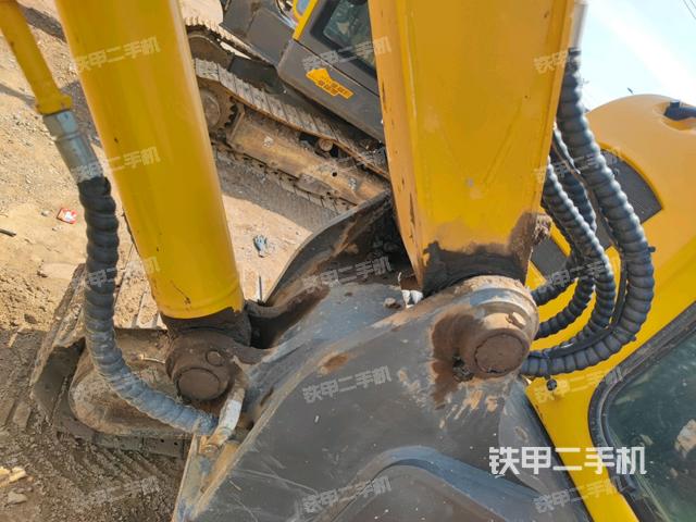 大臂根部?斜（工作和回轉裝置）