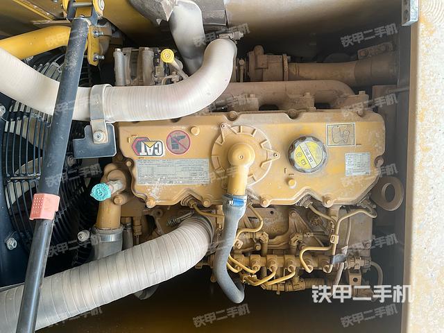 发动机整体俯视（整机外观）