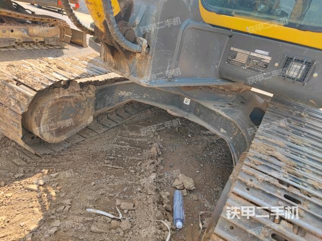 轉盤和下車架正前（工作和回轉裝置）