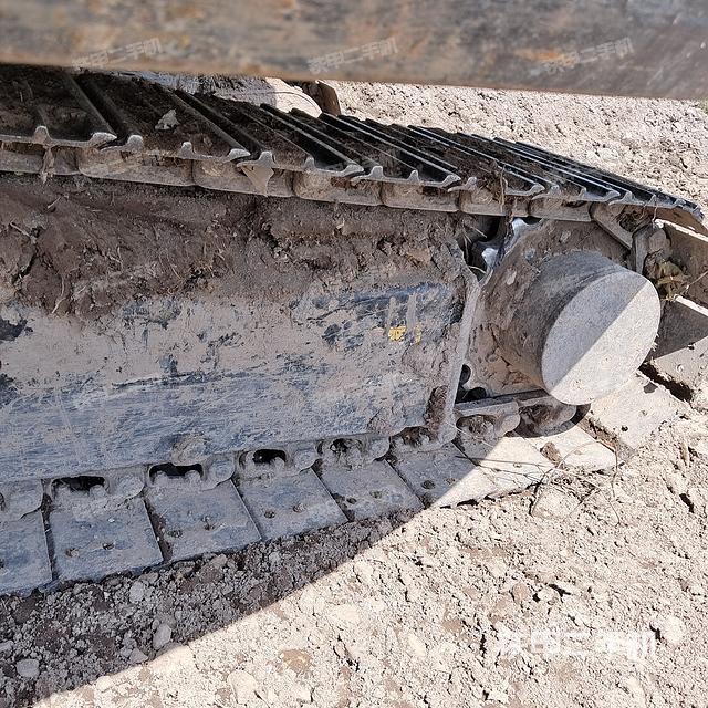 单侧履带整体（整机外观）