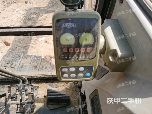 顯示屏?(駕駛室部分) 顯示屏?(駕駛室部分)