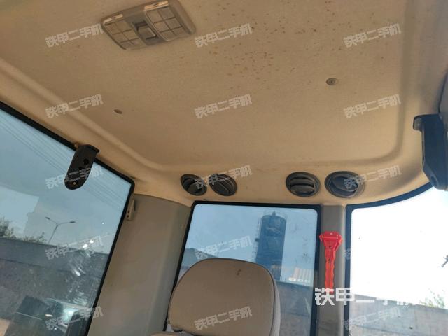 頂棚整體（駕駛室部分）