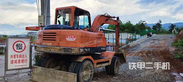 整机右后45°（整机外观）