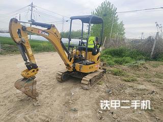 广州徐工XE17U挖掘机实拍图片