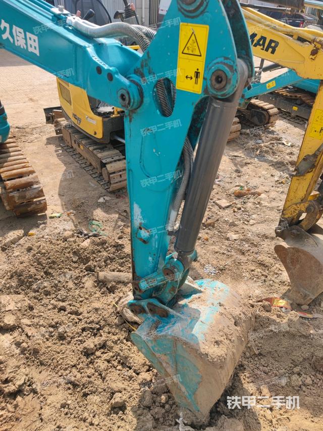 小臂整體左后（工作和回轉(zhuǎn)裝置）