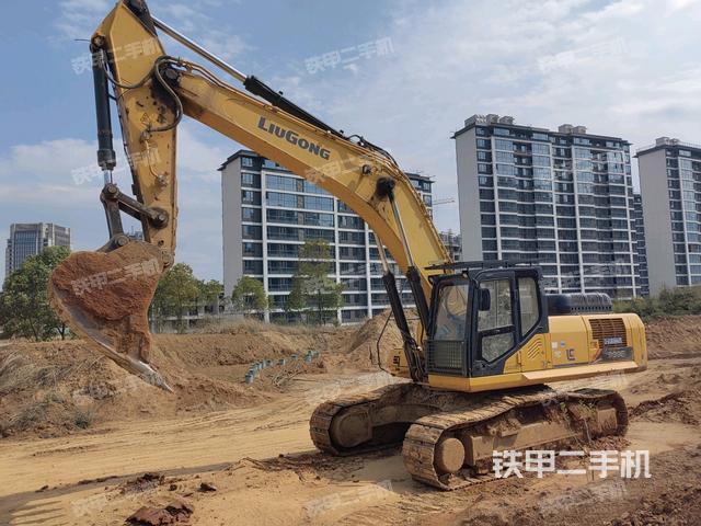 柳工CLG939E挖掘机