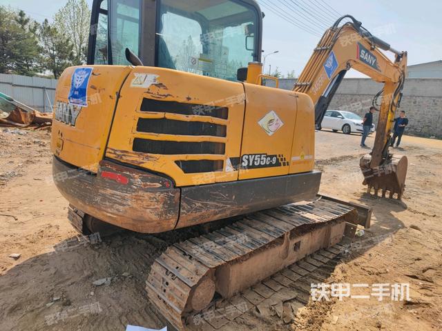 右后45(整機(jī)外觀) 右后45(整機(jī)外觀)