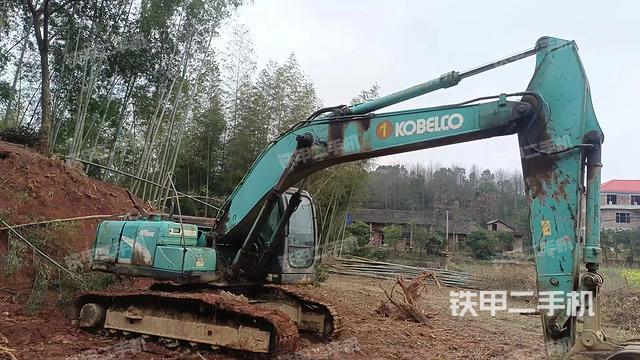 整机右后45°（整机外观）