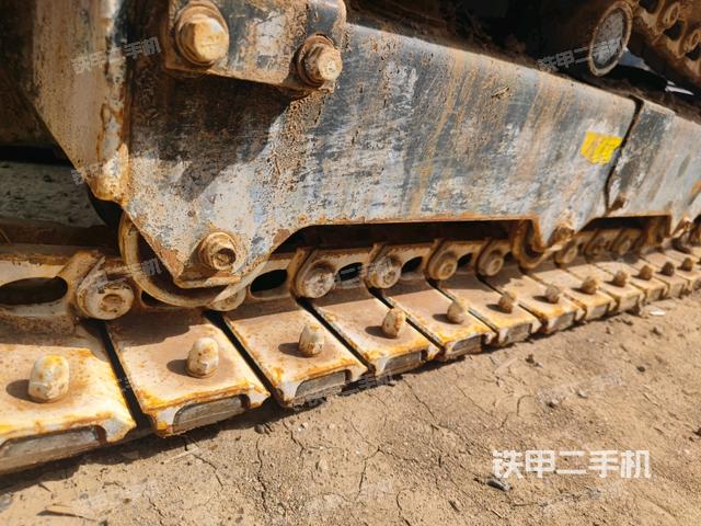 右導(dǎo)向輪（行走機(jī)構(gòu)）