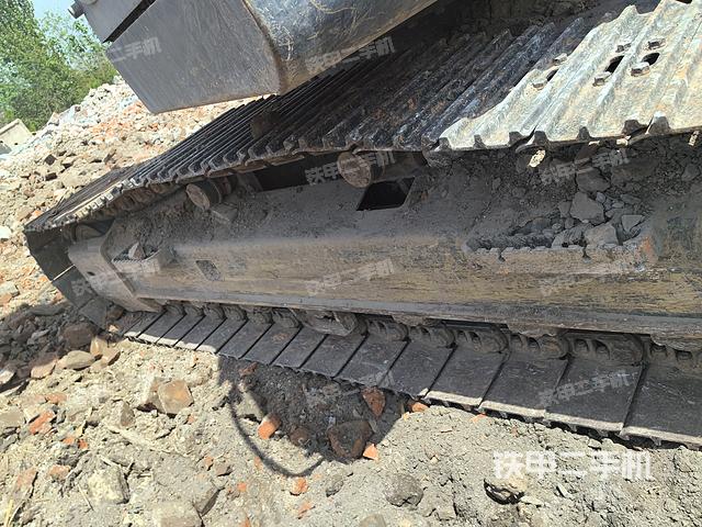 单侧履带整体（整机外观）