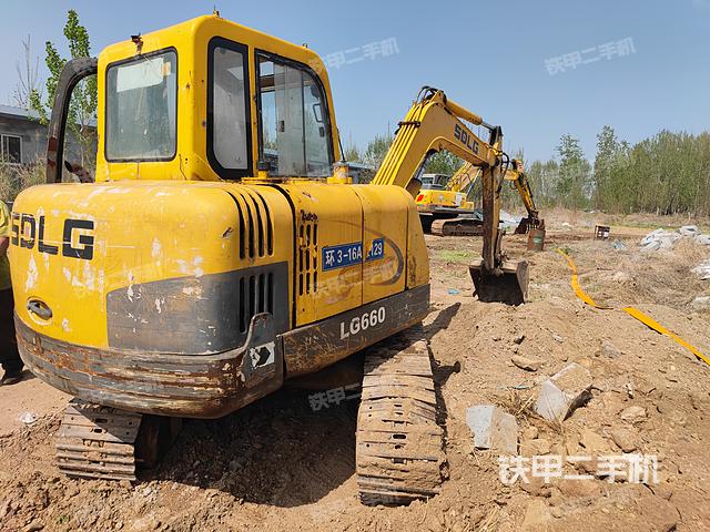 山東臨工LG660挖掘機(jī)