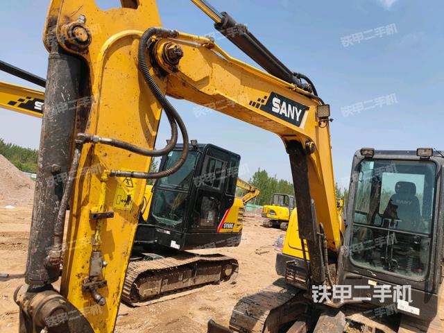 大臂整體?右側(cè)(工作和回轉(zhuǎn)裝置) 大臂整體?右側(cè)(工作和回轉(zhuǎn)裝置)