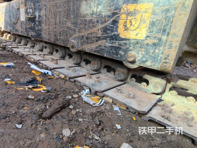 右導向輪（行走機構）