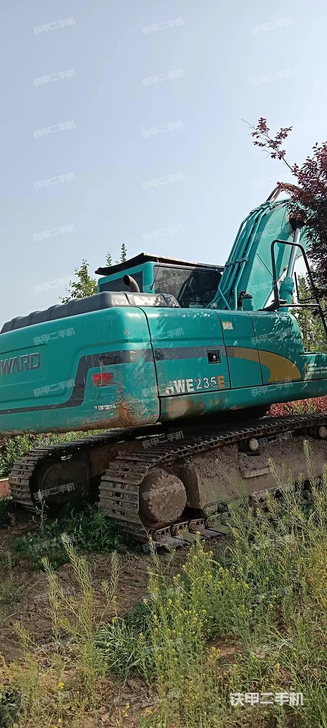 整机右后45°（整机外观）