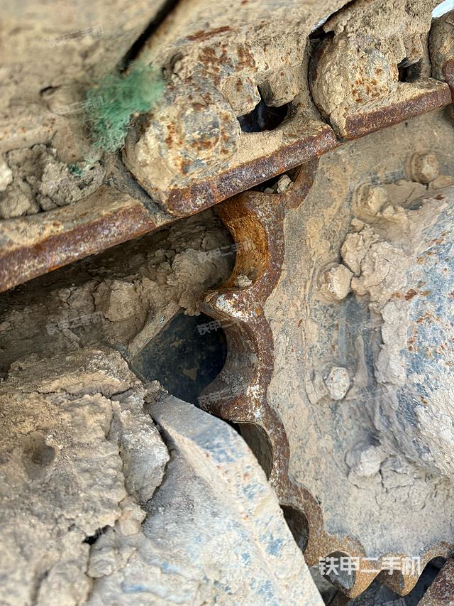 单侧履带整体（整机外观）