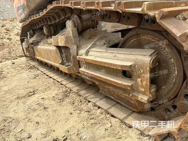 单侧履带整体（整机外观）