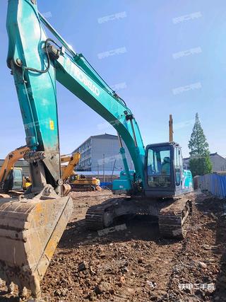 江苏-常州市二手神钢SK210LC-8挖掘机实拍照片