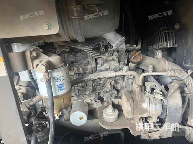 发动机整体俯视（整机外观）