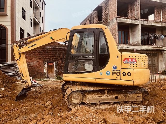 整机右后45°（整机外观）