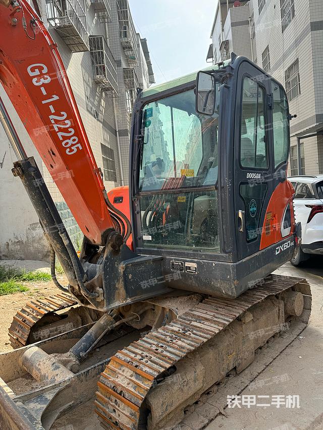 斗山DX55-9C挖掘機(jī)