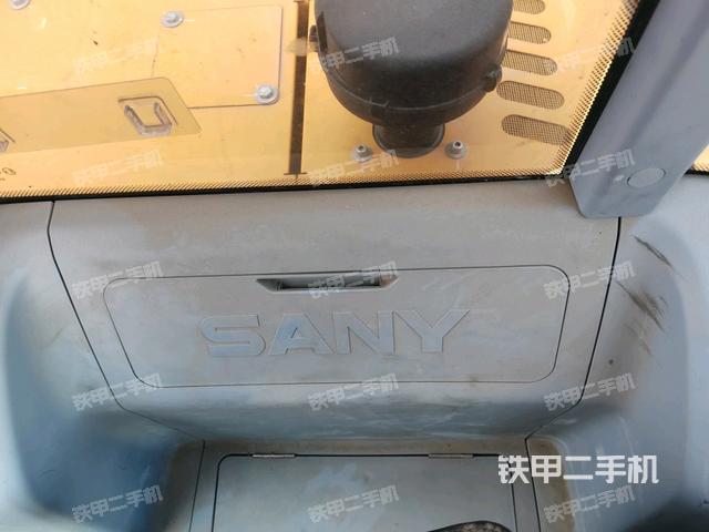 座椅后部（駕駛室部分）