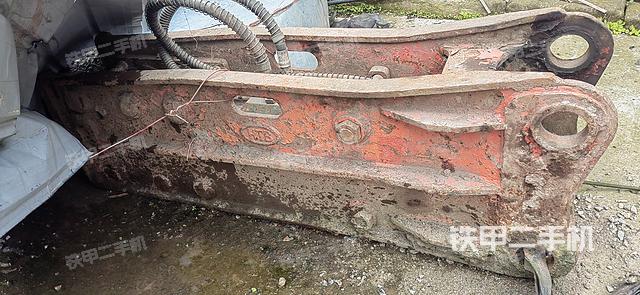 整机右后45°（设备外观及核心部件）