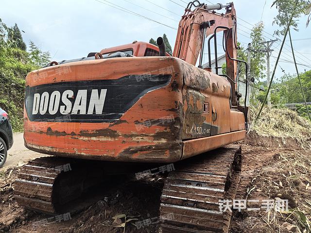 斗山DX150LC-9C挖掘机