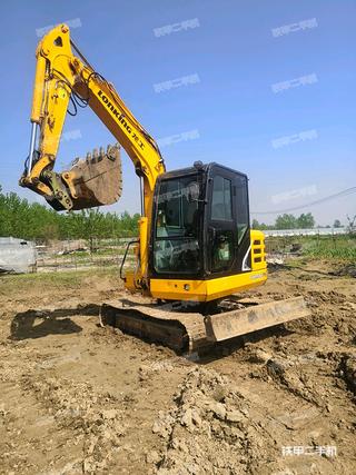 广州龙工CDM6060挖掘机实拍图片