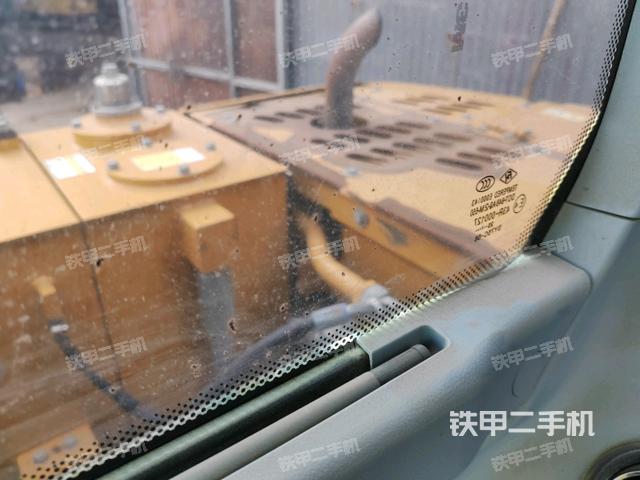 右側(cè)玻璃角標(biāo)（駕駛室部分）