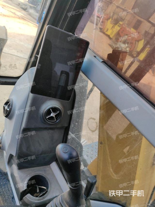 顯示屏?（駕駛室部分）