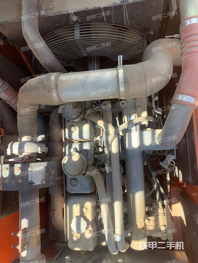 发动机整体俯视（整机外观）